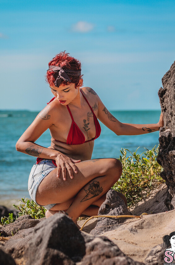 Kutssa Photo Album_ PIN UP MERMAID _ SuicideGirls Photos