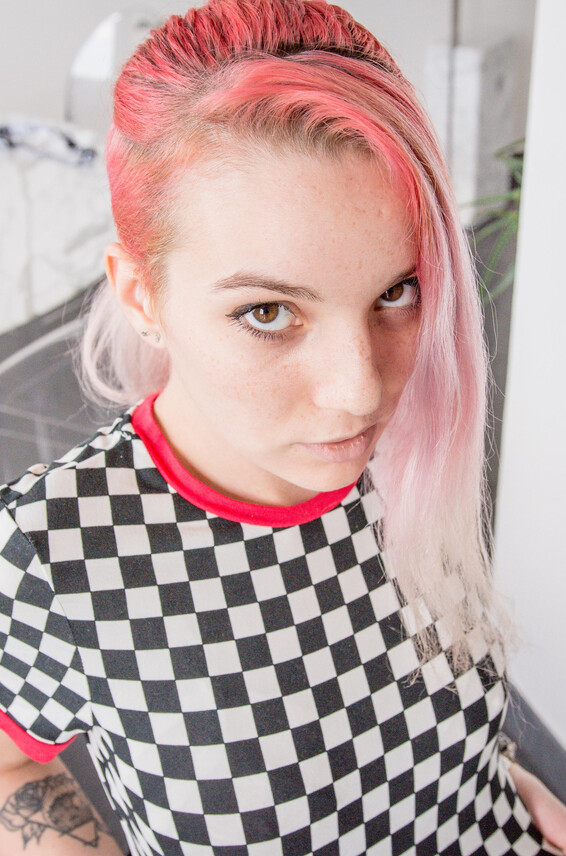 Kuuntaraxia Photo Album_ Hot Artist _ SuicideGirls Photos