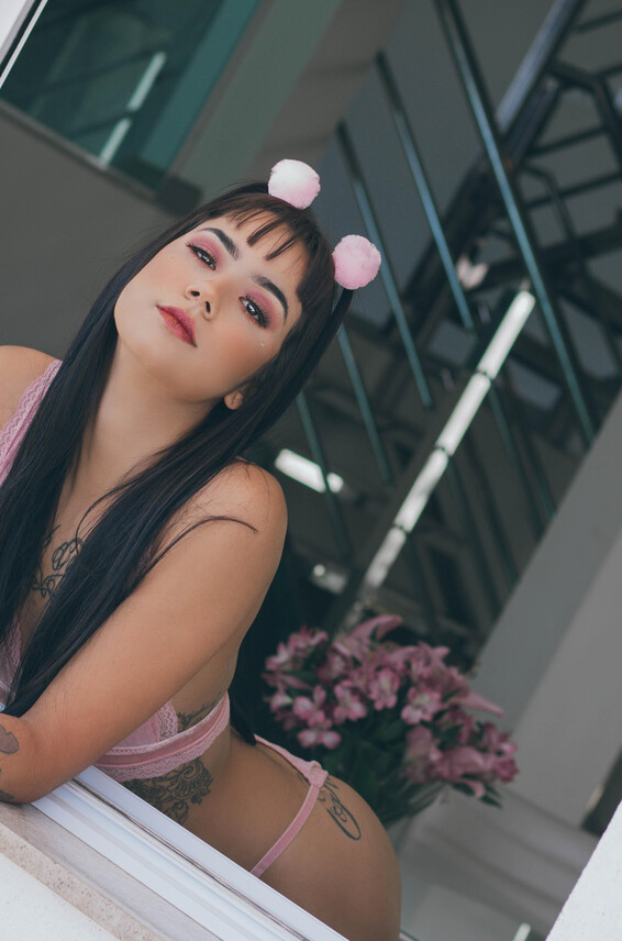 Lolla Photo Album_ Candy Girl _ SuicideGirls Photos